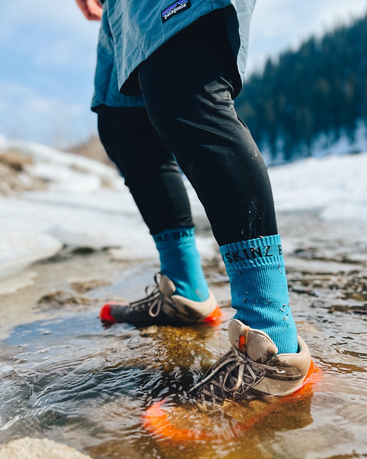 Backcountry Skinz Waterproof Merino Wool Mid Length Socks - Dark Aqua/Black